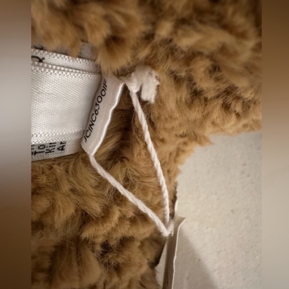 Jellycat NWT Bartholomew Bear Really Big Rare Authentic - Picture 5 of 8